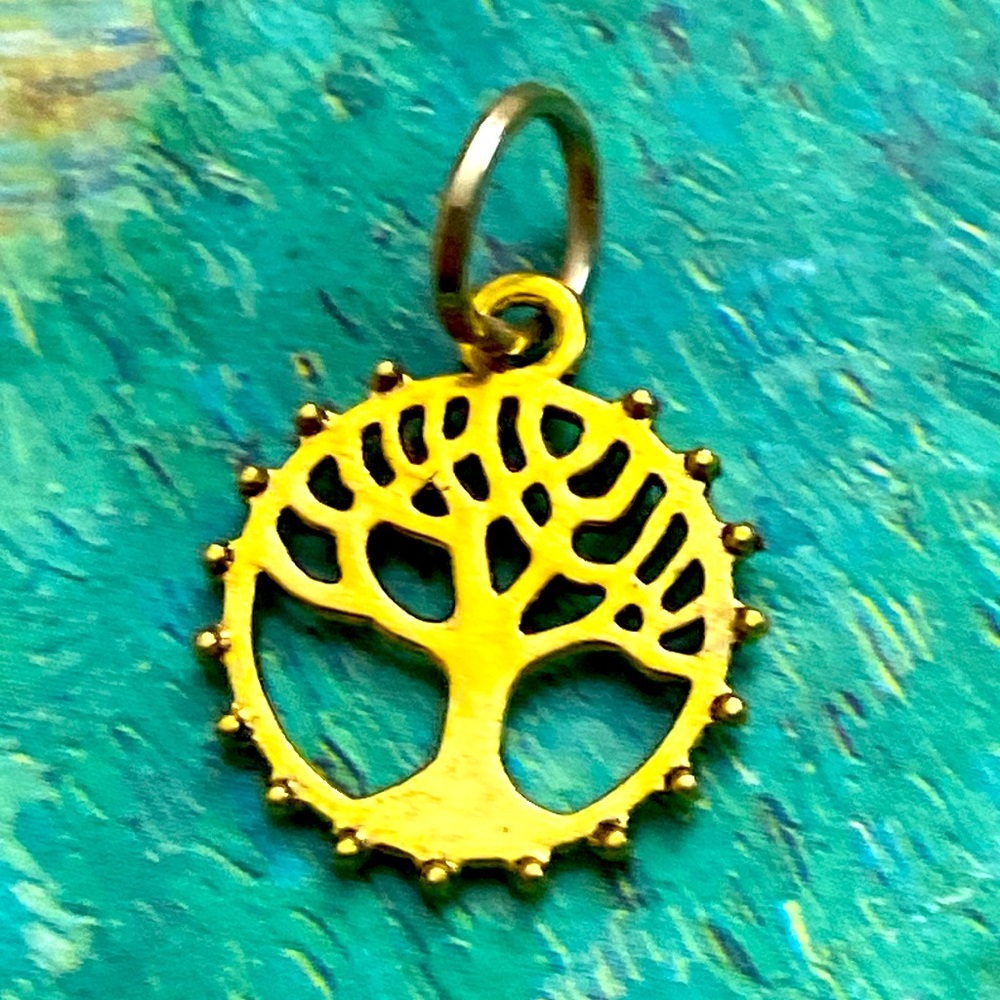 5/$10❤️❤️❤️NEW BRASS TREE OF LIFE CHARM PENDANT